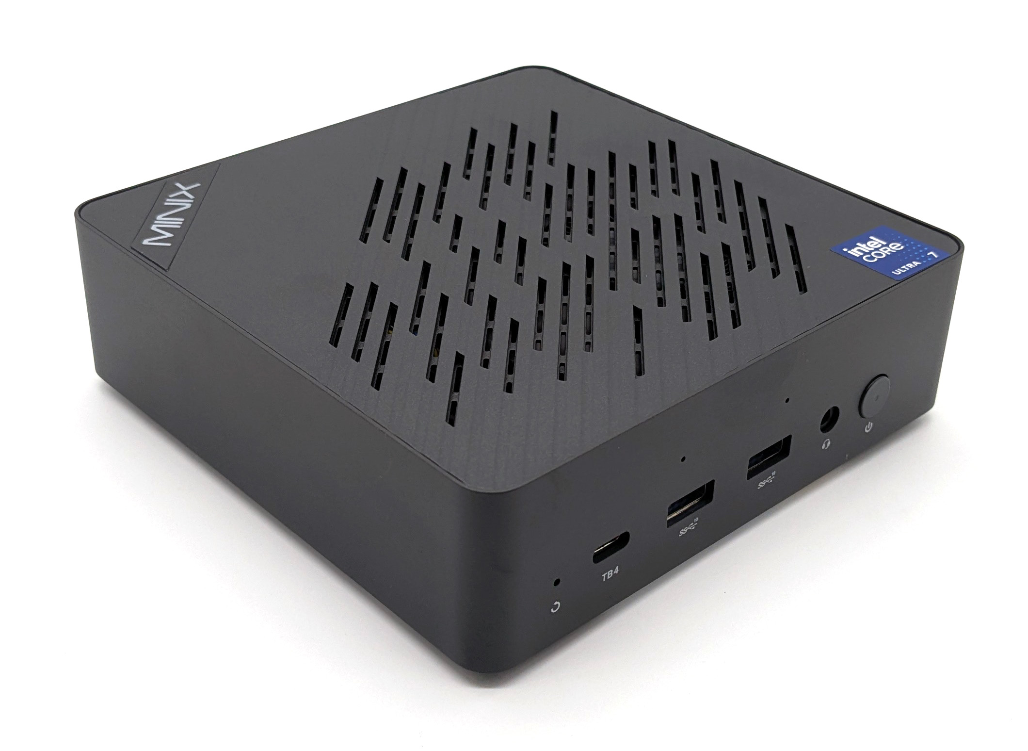 MiniX Elite EU715-AI Mini-PC im Test - Ist der U7-155H wirklich so Ultra?