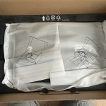 Monitor in Schaumstoff